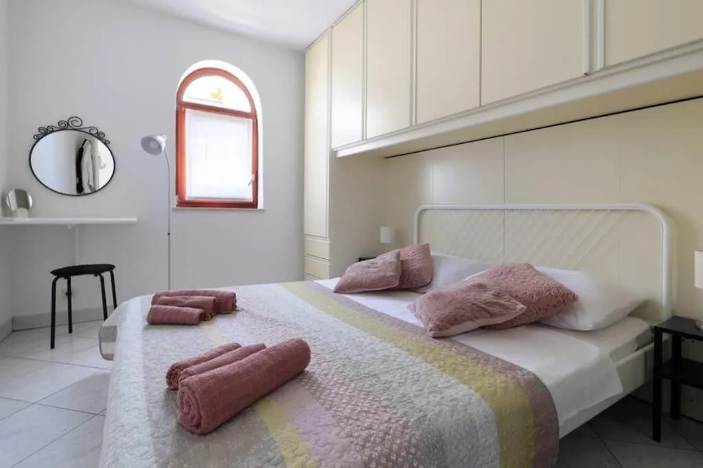 Apartman Amelie Vantacici 0*,